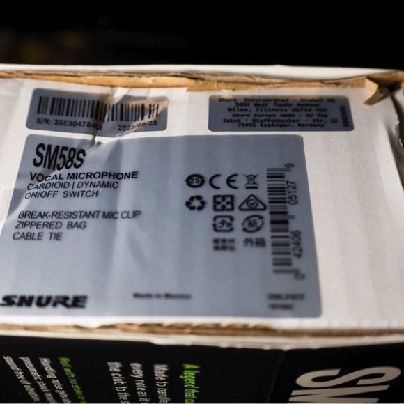 Shure SM58S vocal microphone with on/off switch - Picture 4 of 4
